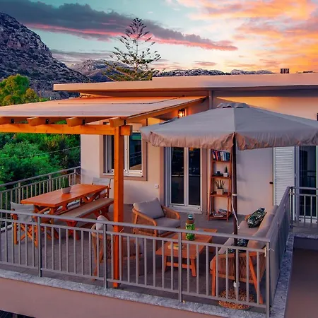 Ferienhaus Bitsakis Family Ii - Luxury House